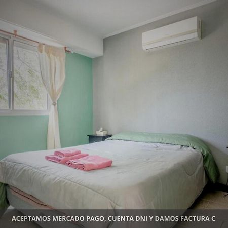Cuarto exclusivo para huespedes con baño privado Tres Arroyos Exterior foto
